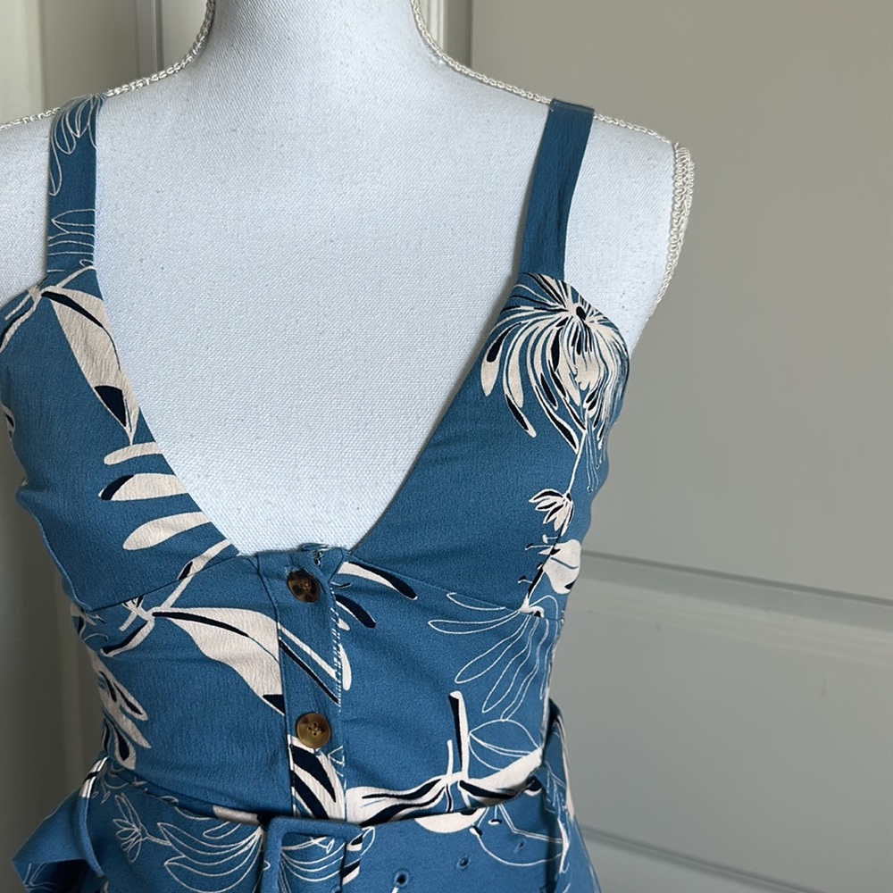 Reiss NOAH PRINTED BUTTON THROUGH MIDI DRESS - Picture 8 of 10